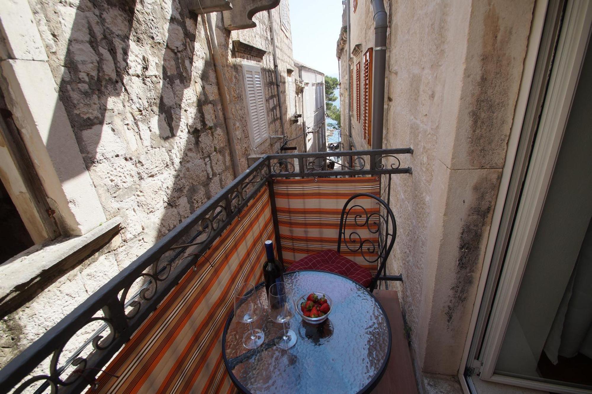 Old Town Apartments Korcula Town Exterior photo